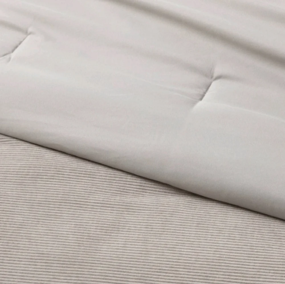 Corduroy plush comforters - Picture 2 of 2